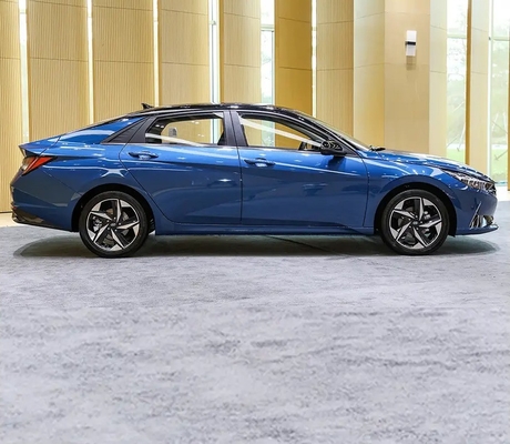 Η Hyundai Elantra 5 θέσεων πολυτελή βενζινοκίνητη σεντάν για υψηλή ταχύτητα και ισχυρή απόδοση
