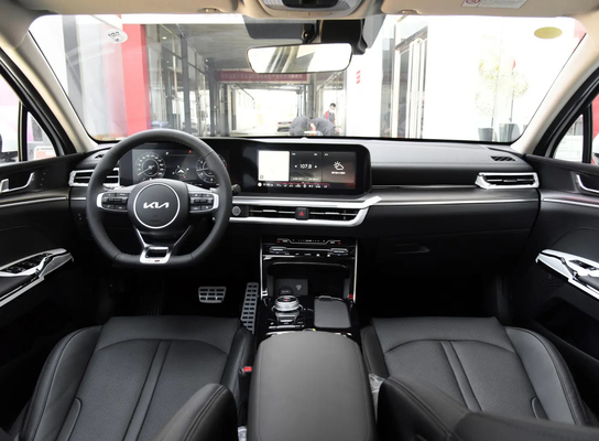 KIA K5 380GT Line Flagship 2.0t Διακίνηση Βενζίνη 5 θέσεων Σέδαν με κινητήρα 2.0t