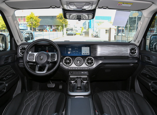 Τανκ 300 Cross-Country 2,0T Turbo Βενζινοκίνητο SUV Κινέζικο υβριδικό όχημα με φυσικό αέριο/βενζίνη-ηλεκτρικό