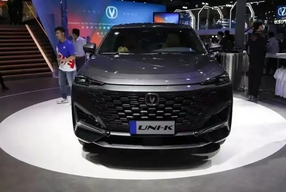 2023 Changan Uni-K 5 πόρτες 5 θέσεις SUV 2.0T 233 ίππους Εγχειριτική ρύθμιση καθίσματος συντομόπλοου