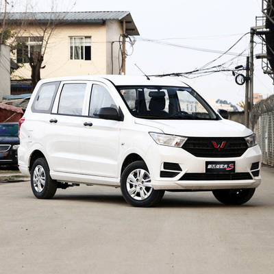 Παράδοση LHD Wuling Glory V Μίνι λεωφορείο βενζίνη 1.5L υψηλής ταχύτητας 100km / h χειροκίνητο κιβώτιο ταχυτήτων