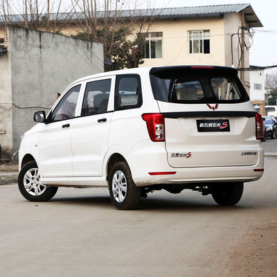 Παράδοση LHD Wuling Glory V Μίνι λεωφορείο βενζίνη 1.5L υψηλής ταχύτητας 100km / h χειροκίνητο κιβώτιο ταχυτήτων