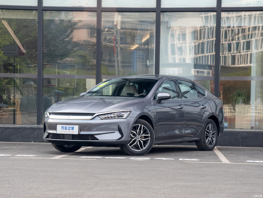 Προσαρμοσμένο 2023 Byd Qin Plus Ηλεκτρικό αυτοκίνητο Sedan για 4 πόρτες 5 θέσεις δομή σώματος
