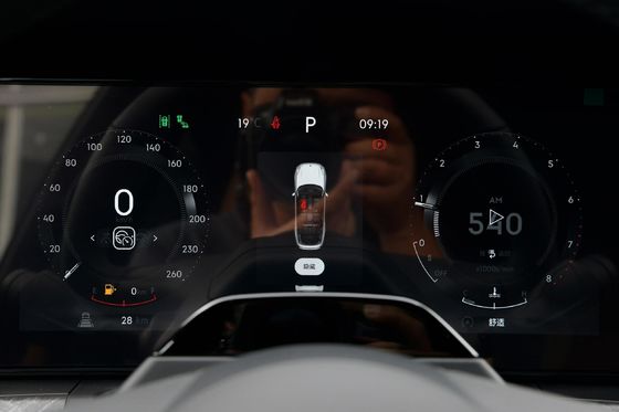 Μεγάλο Διαστημικό Ενέργεια Ηλεκτρικό Lingke 09 Lynk Co 09 SUV ev Αυτοκίνητο 5042x1977x1780 για Οδήγηση