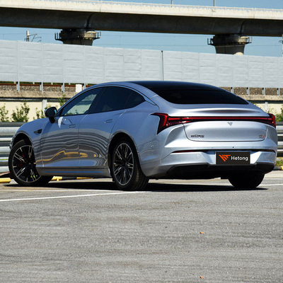 Ενέργεια EV Hozon Nezha Neta S Plus 4WD 2023 1160Km Πεδίο οδήγησης πίσω 4 τροχών 5 θέσεις