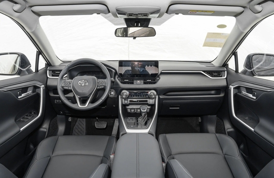 Προσωπική ανάρτηση Macpherson εξοπλισμένο με 2022 GAC Toyota Veranda SUV για την άφιξη του σχεδιασμού