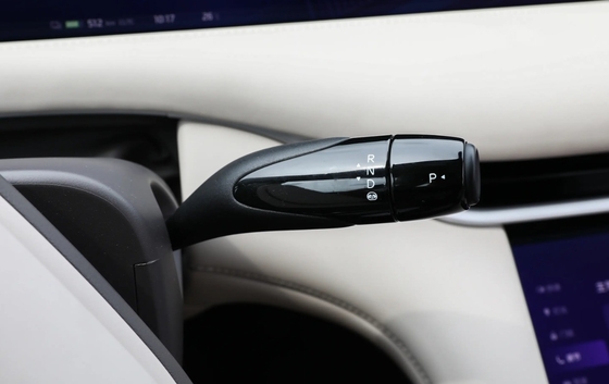 2023 Υψηλής ισχύος 4WD Zhiji LS6 EV Sports Car με καθαρή ηλεκτρική αυτοκινητοβιομηχανία με εμβέλεια 560-702km