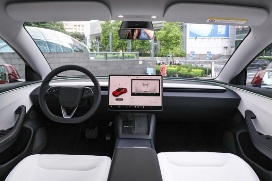 Καθαρό Ηλεκτρικό 2023 Tesla Model 3 Με πλήρη κίνηση 606 χλμ. Πεδίο λειτουργίας 0,67H Γρήγορη φόρτιση