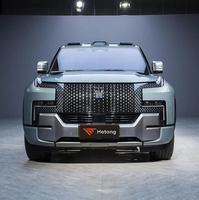 2920 Βάση τροχών 2024 BYD Yangwang U8 SUV 2023 Deluxe Edition Ηλεκτρικό αυτοκίνητο σε κόκκινο / μπλε