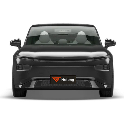 2024 Xpeng P7 5 θέσεων 2WD Energy Car Auto με αριστερό τιμόνι σε μαύρο/κόκκινο/λευκό