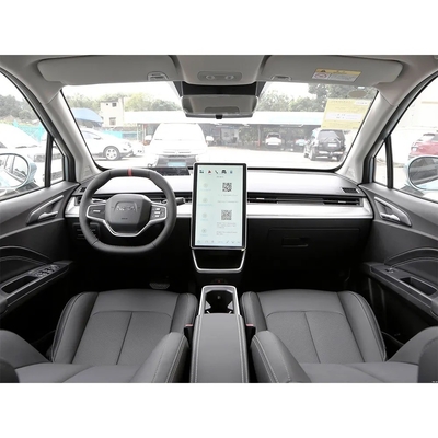 2022 Neta V 300 Lite 4 τροχών ηλεκτρικό όχημα με 5 θέσεις και μέγιστη ισχύ 120 kW